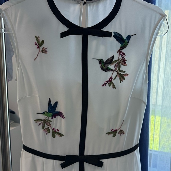 White Asymmetrical Ruffled Dress - Picture 4 of 8